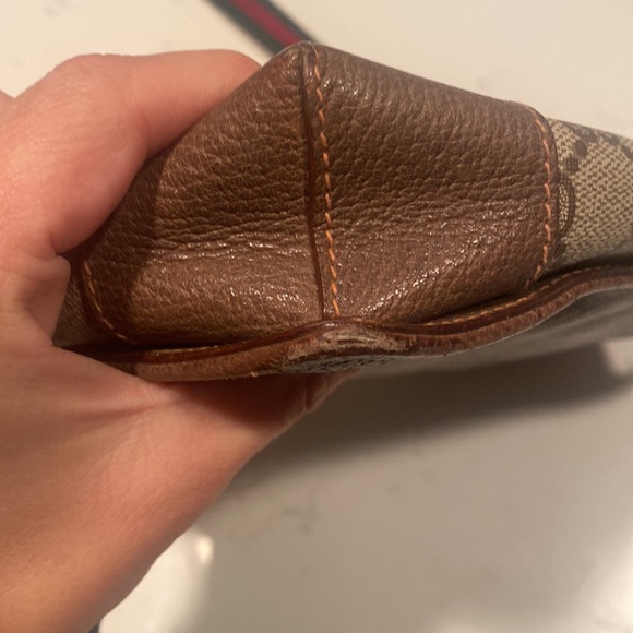 Gucci Purse💎💎 - Picture 10 of 17